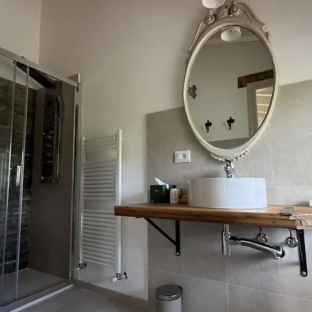 La Valle Degli Amici * Pianello Val Tidone