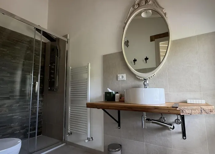 La Valle Degli Amici * Pianello Val Tidone